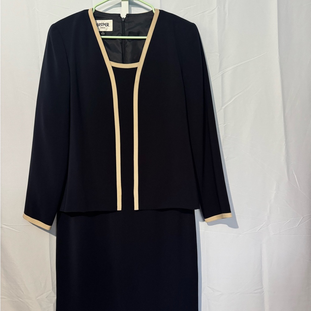Kasper Black and Tan Long Sleeve Mock Suit-Dress Size 8